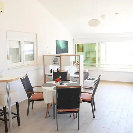 Luger 2- Og By Interhome Apartman