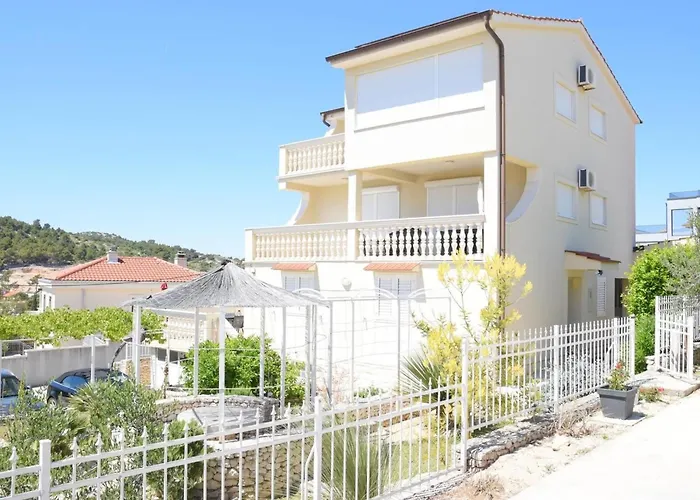 Apartment Luger 2- Og By Interhome