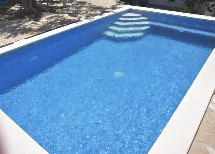 Luger 2- Og By Interhome