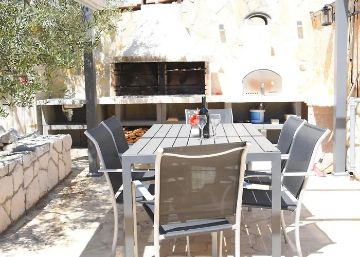 Luger 2- Og By Interhome * Ražanj